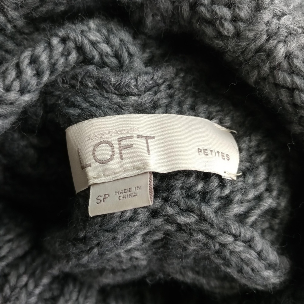 *sold Ann Taylor LOFT Womens Turtle Neck Wool - Picture 2 of 7